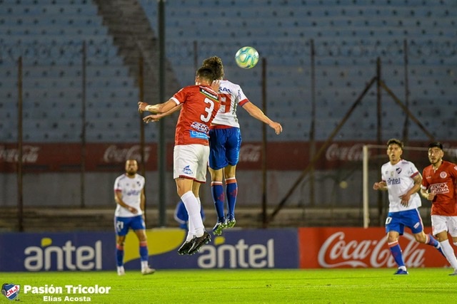 AL AIRE: Nacional 1 Rentistas 1