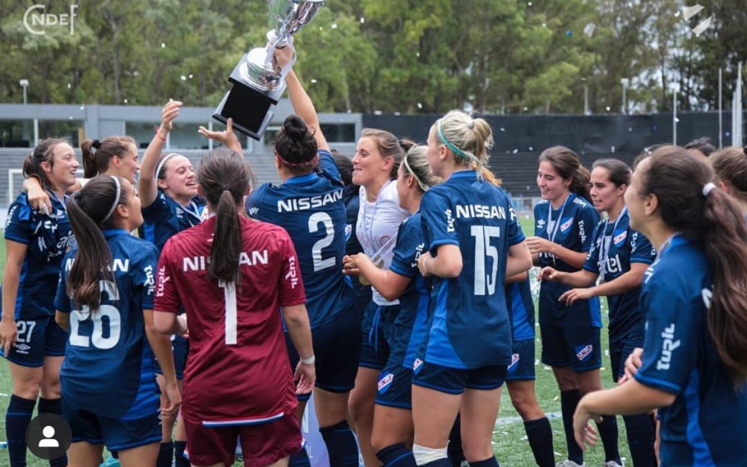 Comienza el fútbol femenino