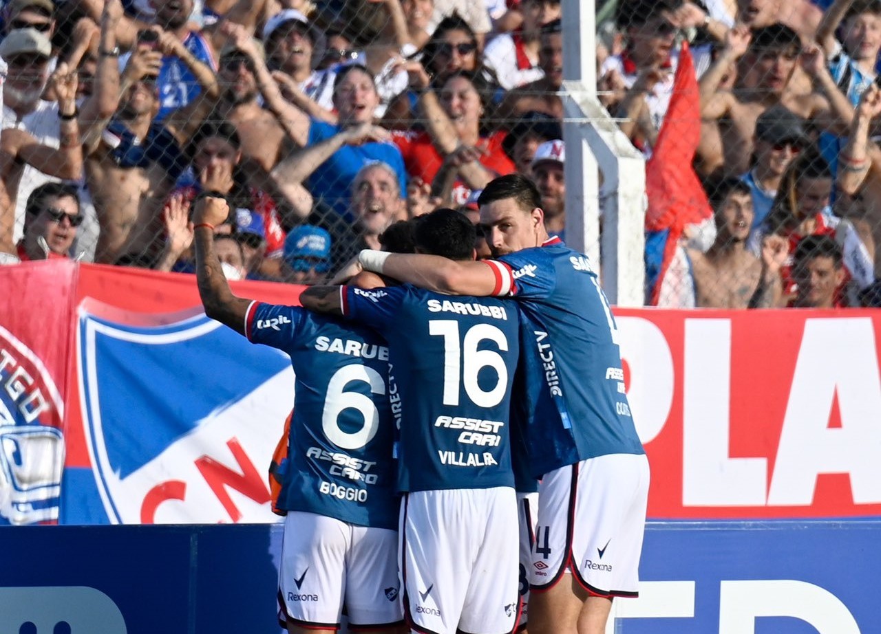 Con gol en los dos arcos: 3-2